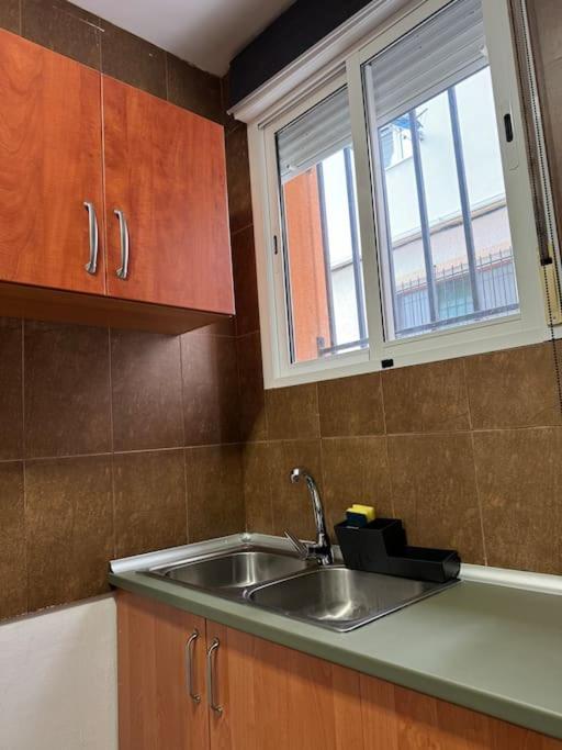 Apartment Oasis / Parking Gratis *